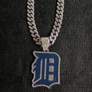 Detroit Tigers 20 Inch Hip Hop Necklace Pendant Cuban Chain Link MLB Baseball